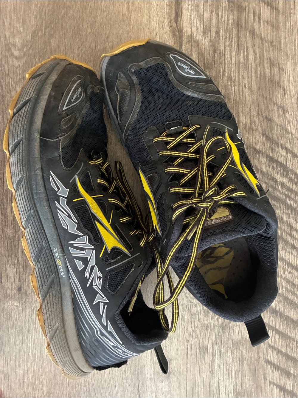 Men's Black and Yellow ALTRA Lone Peak 3.0 Shoes